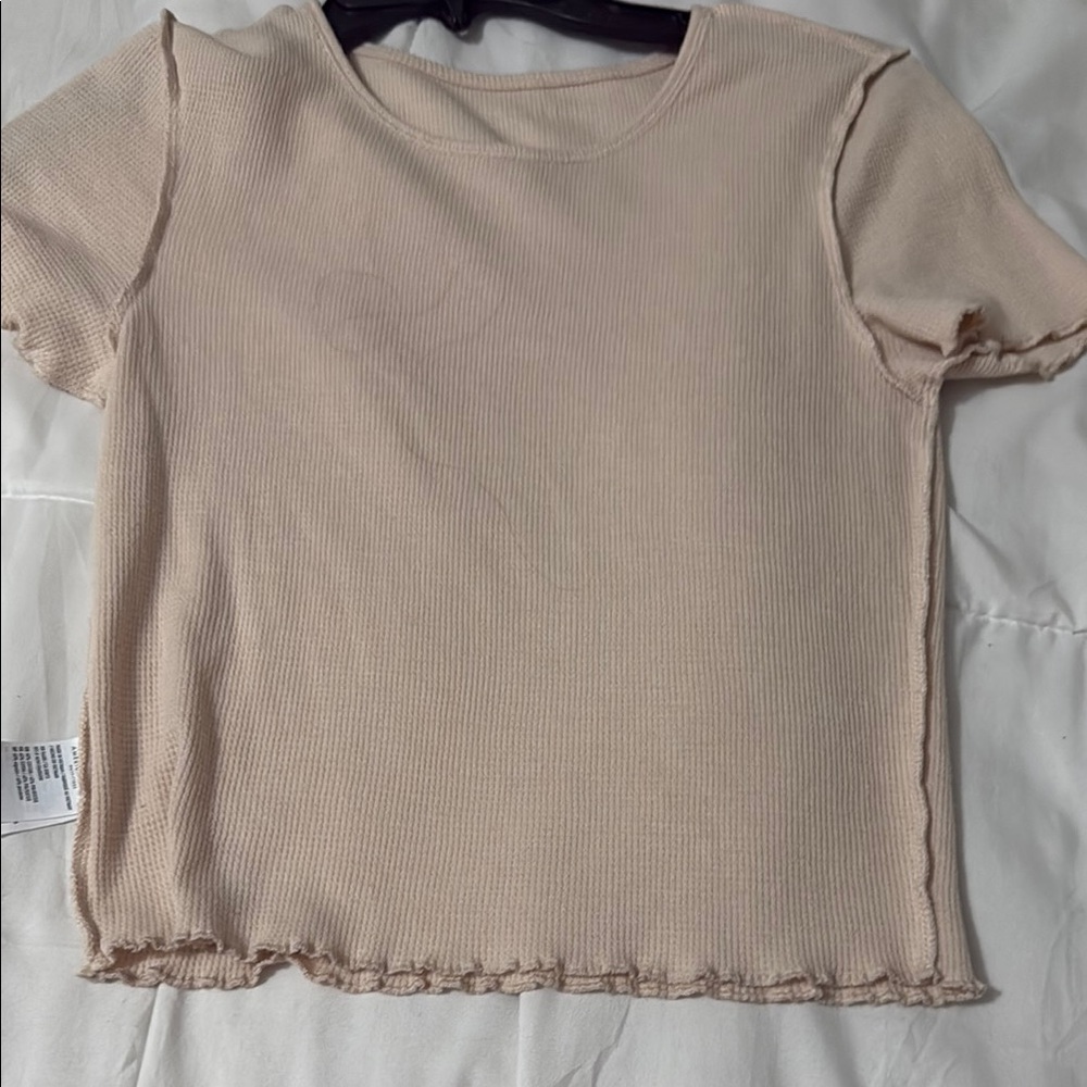 American Eagle Outfitters Beige Short Sleeve Tee